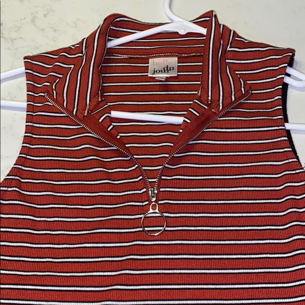 Cute short sleeve top